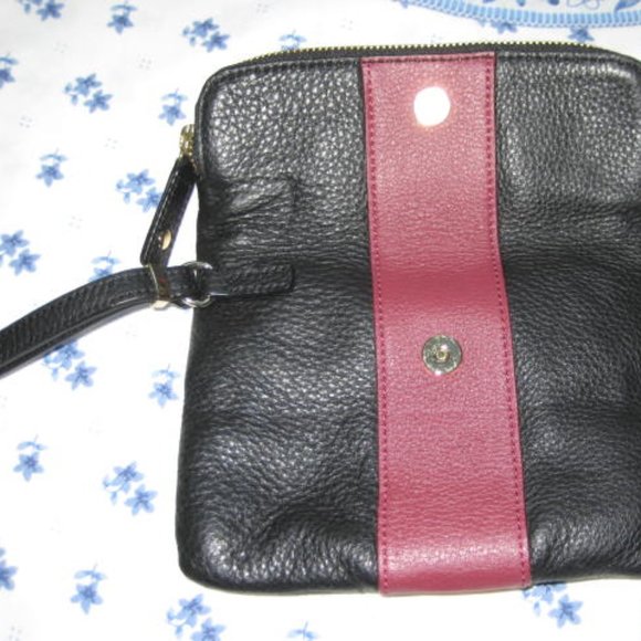Talbots Black Burgundy Leather Wristlet Wallet Excellent Condition - Picture 10 of 12